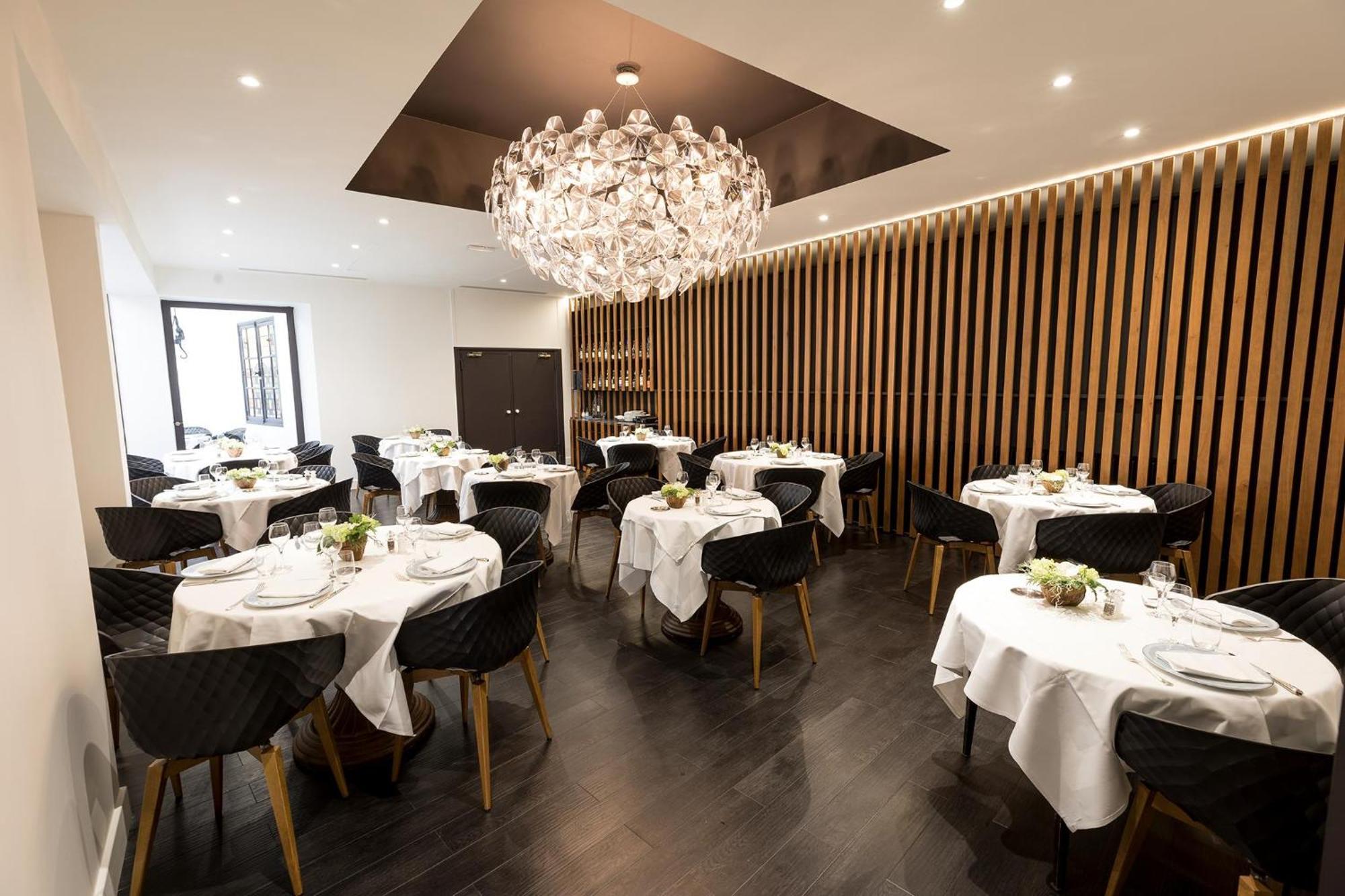 Logis Hotel Des Bourbons Montluçon Eksteriør bilde