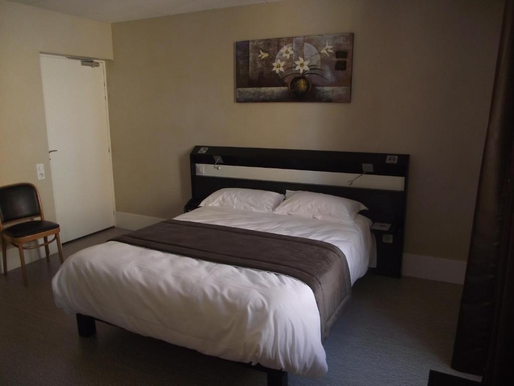 Logis Hotel Des Bourbons Montluçon Eksteriør bilde